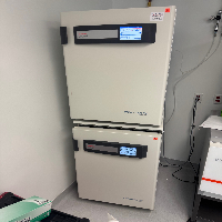 Thermo HERAcell Vios 160i Double Stack CO2 Incubator image 0